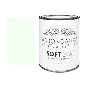 Lak Soft Silk Lime White is een koele wittint met een vergrijsde blauwgroene ondertoon